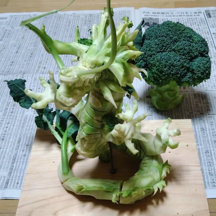 Dragon carved from a broccoli by Gaku