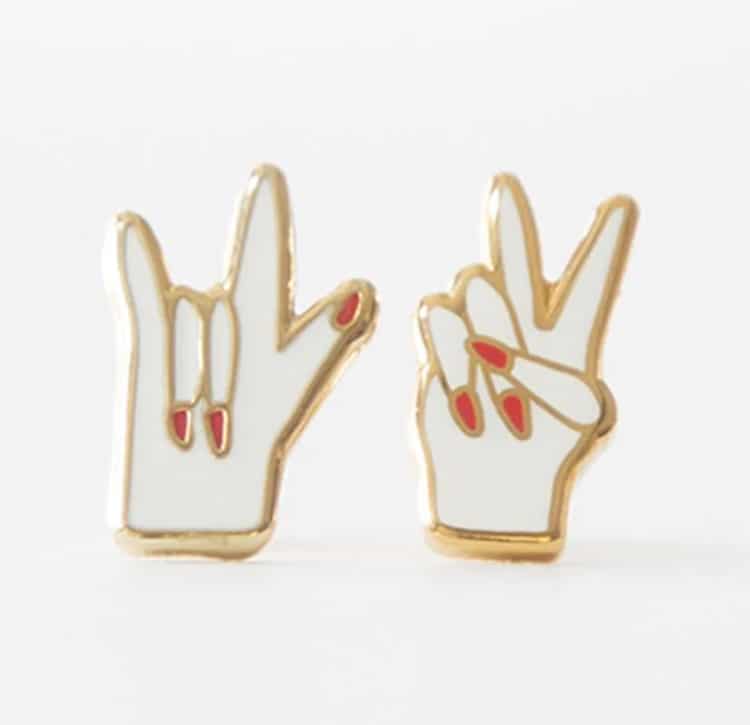 Peace & Love earrings