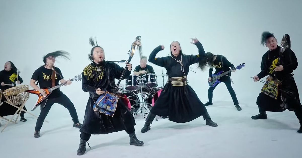 Mongolian Metal Band Uuhai Rock Using Traditional Instruments