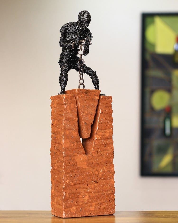 Wire Sculpture by Karen Akhikyan