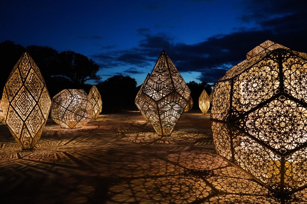 HYBYCOZO’s Largest Ever Geometric Light Installation Opens at Sensorio ...