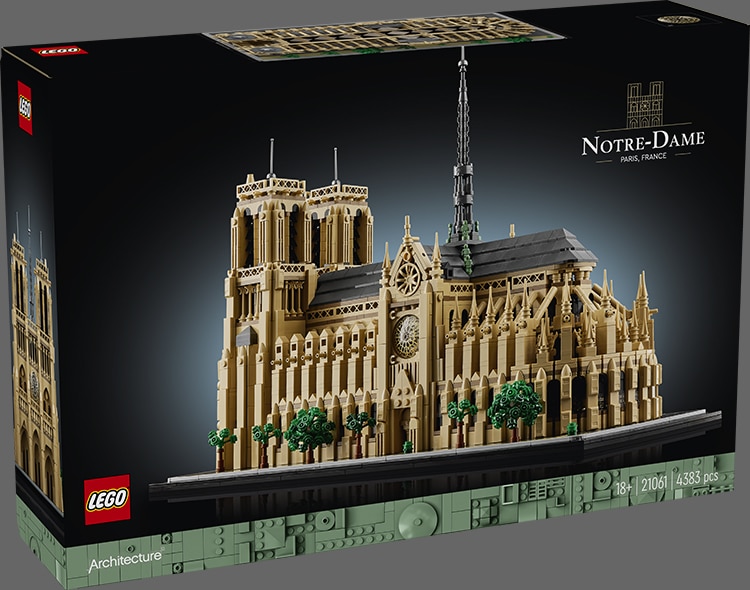 The outer box of the LEGO Architecture Notre-Dame Cathedral