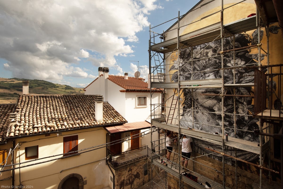 Snik mural in Molise