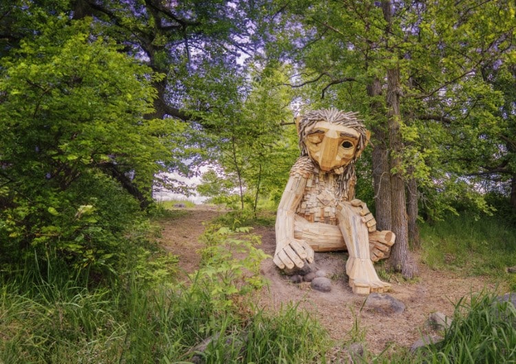 Thomas Dambo Sculpture at Detroit Lakes