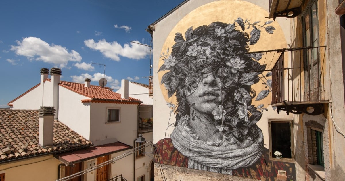 Street Art Festival Breathes New Life Into Semi-Abandoned Italian Town