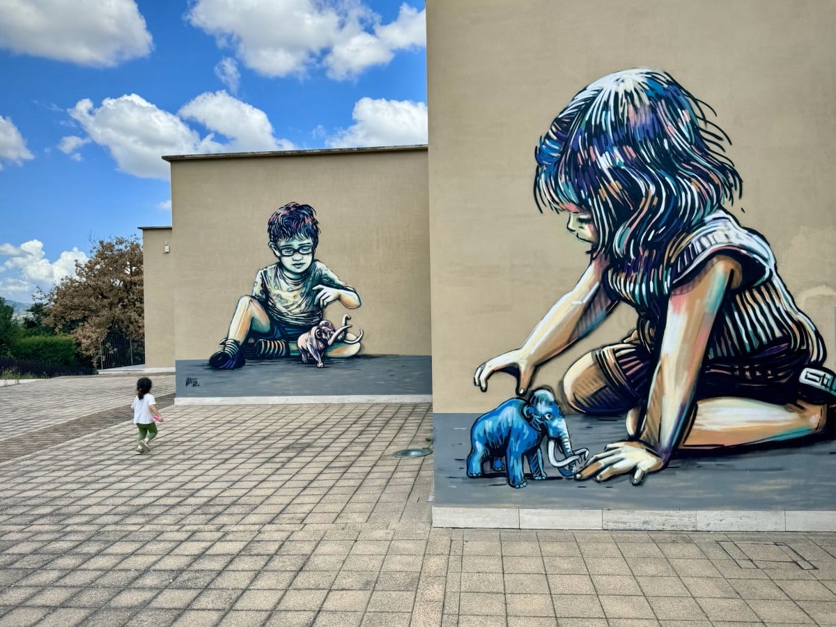 Alice Pasquini Mural Art