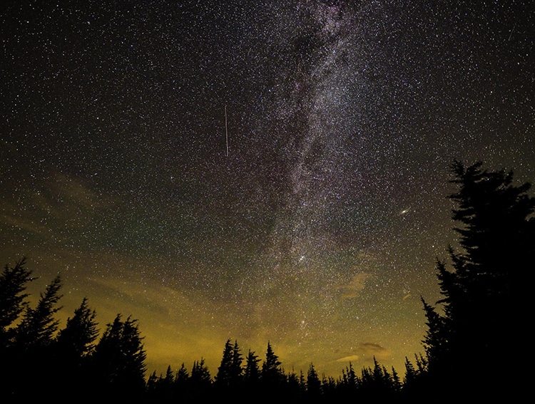 A picture of a meteor shower similar to the two that will be peaking in late July.