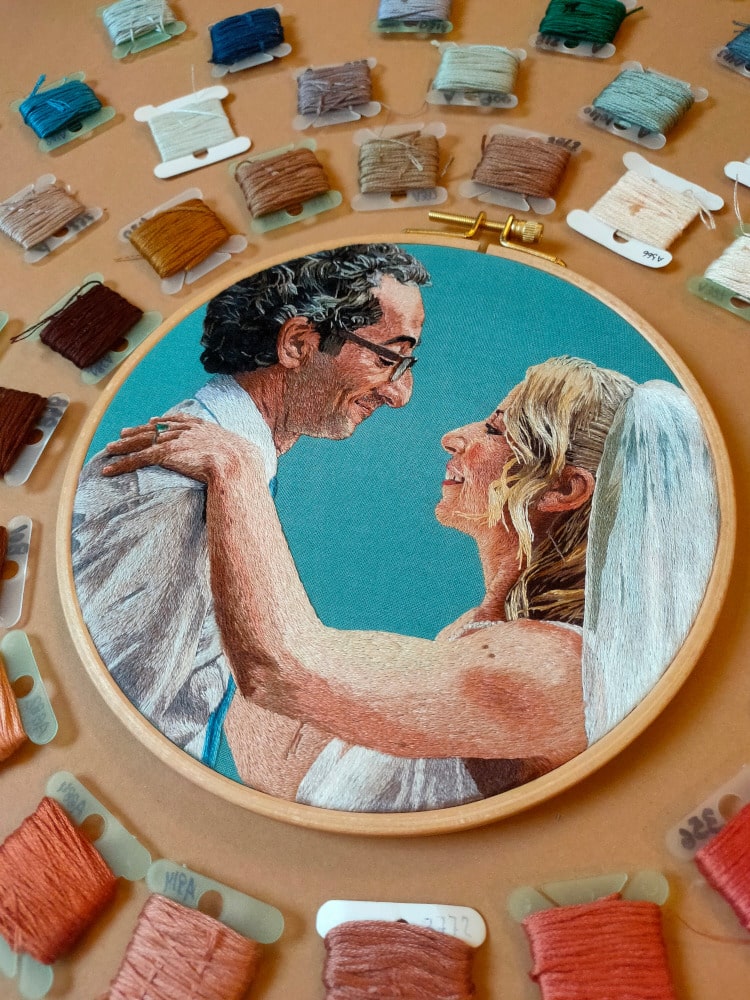 Realistic wedding embroidery by Santo Cielo