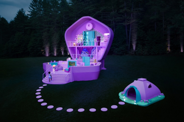 Polly Pocket Airbnb house