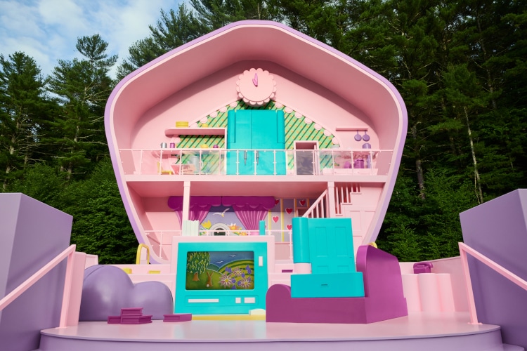 Polly Pocket Airbnb house