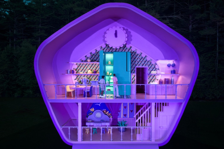 Polly Pocket Airbnb house