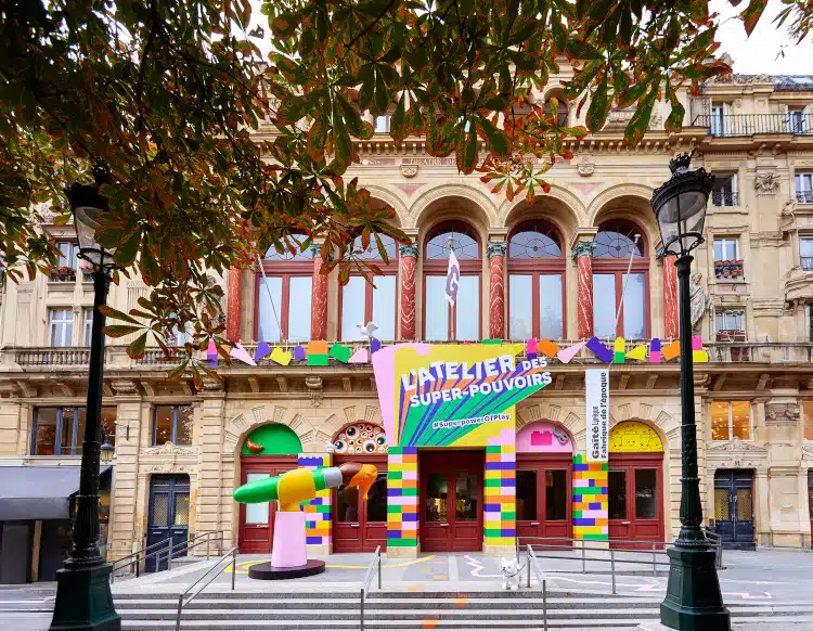 Lego Superpowers Studios in Paris