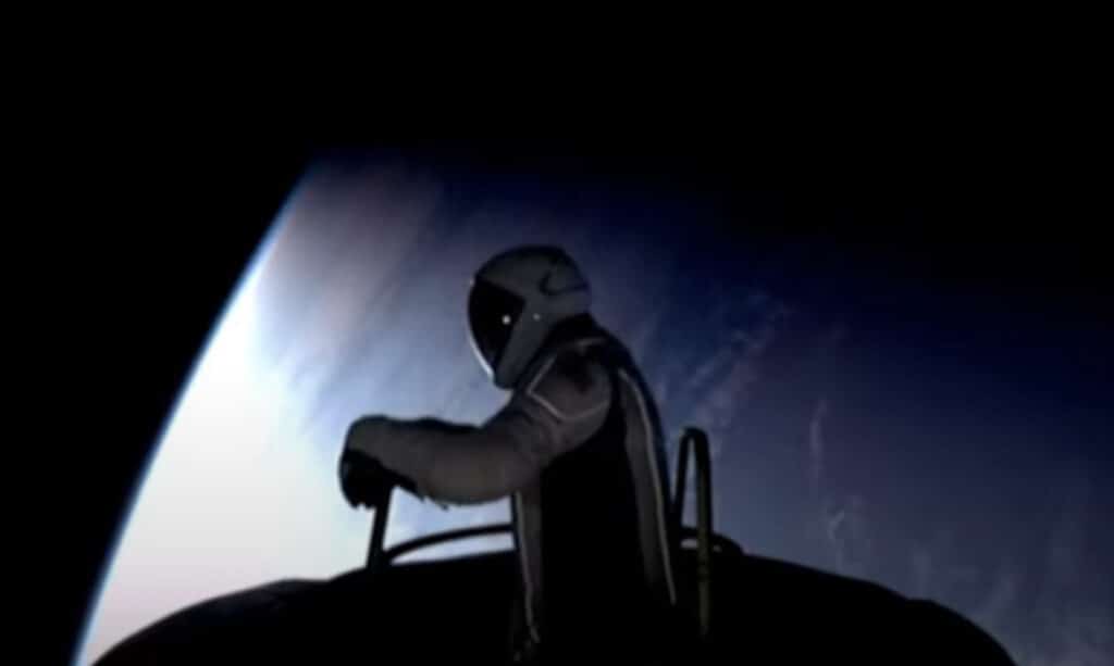 Spacewalk Today SpaceX Polaris Dawn Astronauts Take the First Private Spacewalk