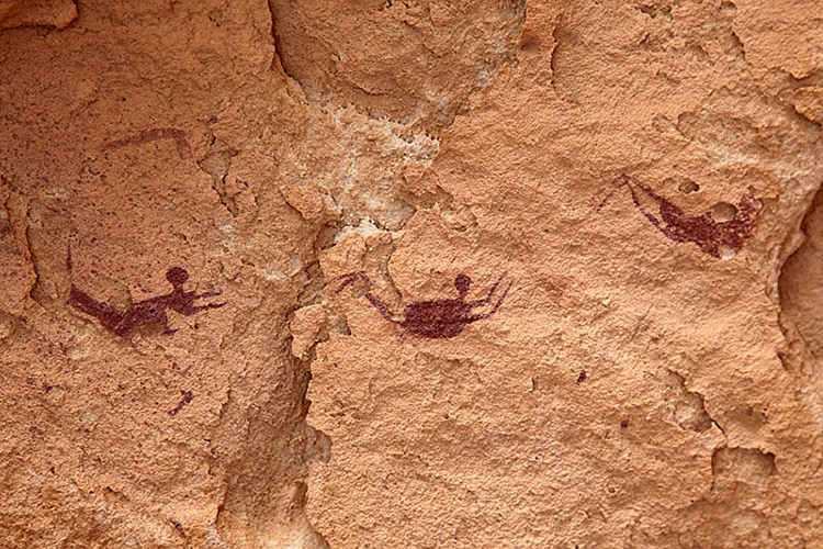 Explore the Ancient “Cave of Swimmers” in the Saharan Desert