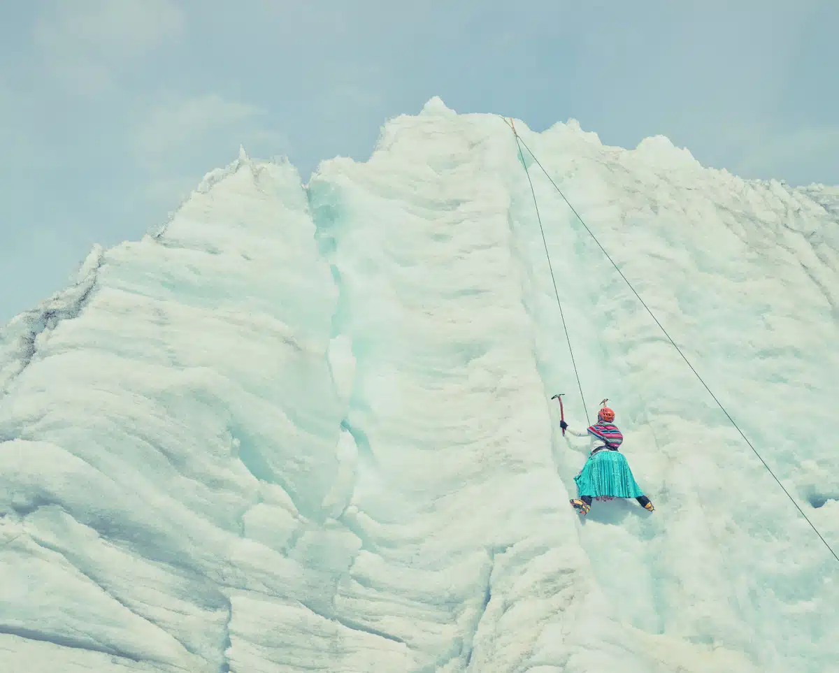 Climbing Cholitas in Bolivia