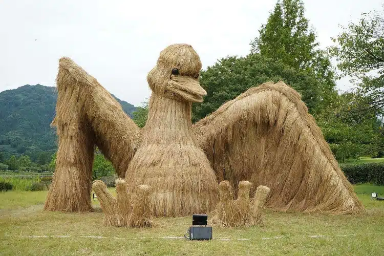 Spirit Wild Goose straw sculpture in Wara art festival