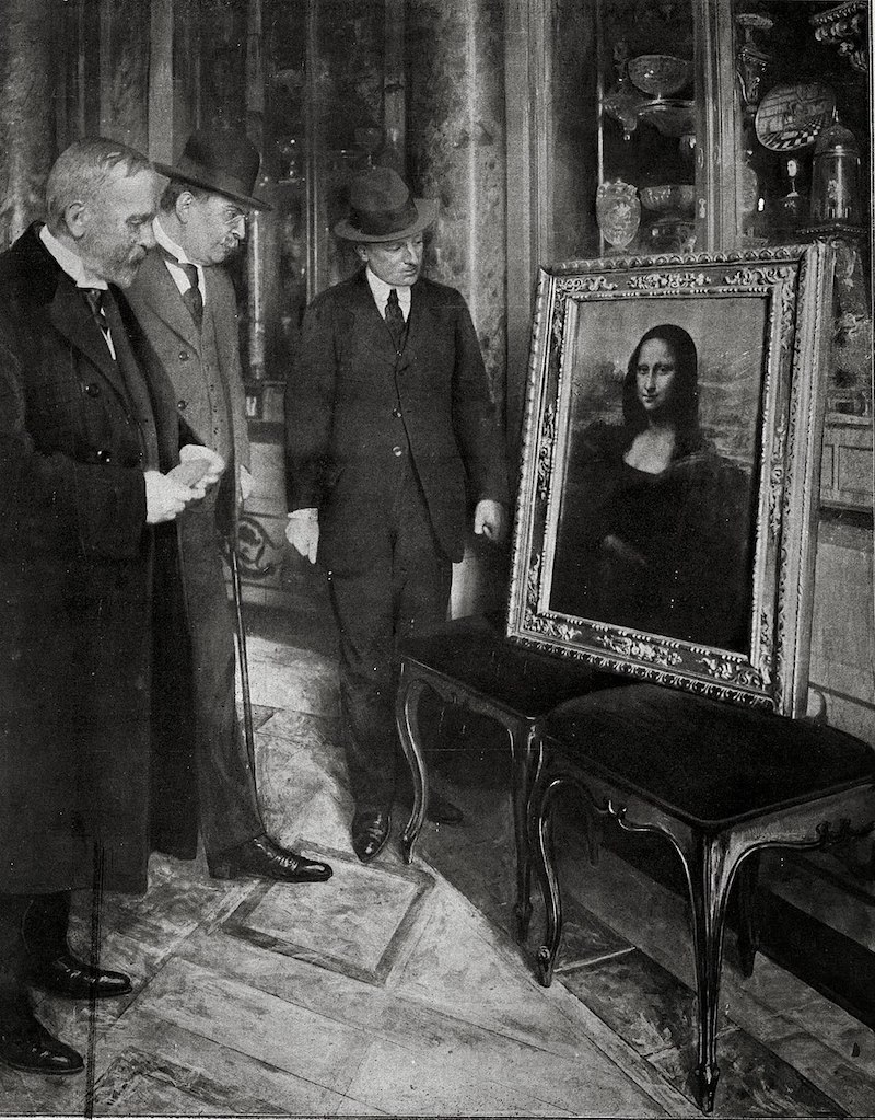 Mona Lisa Theft in 1911 from the Louvre