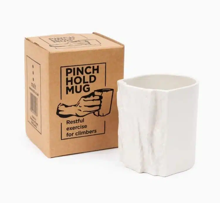 Pinch hold cup