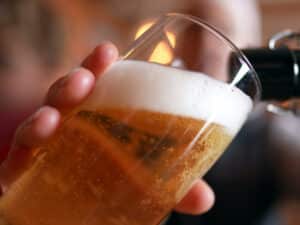 Neurologist Shares When You Should Stop Drinking Alcohol