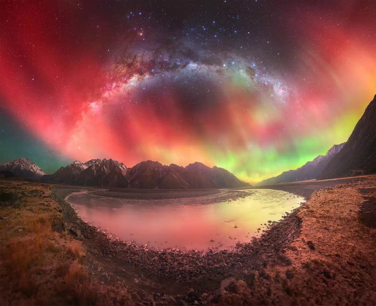 Milky Way and Aurora in Aoraki/Mt. Cook National Park, New Zealand