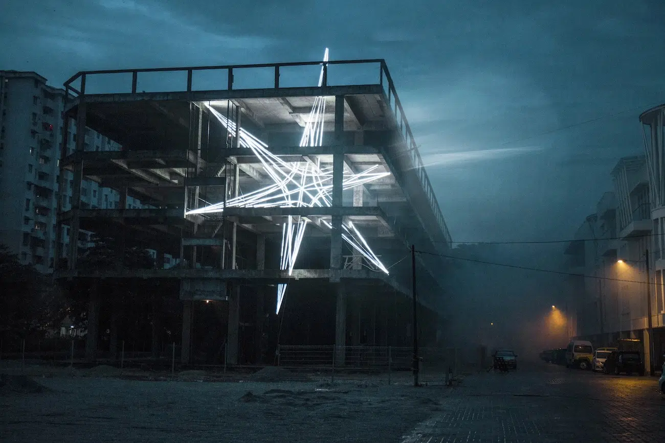 "STAR/BUTTERWORTH" light installation by Jun Ong