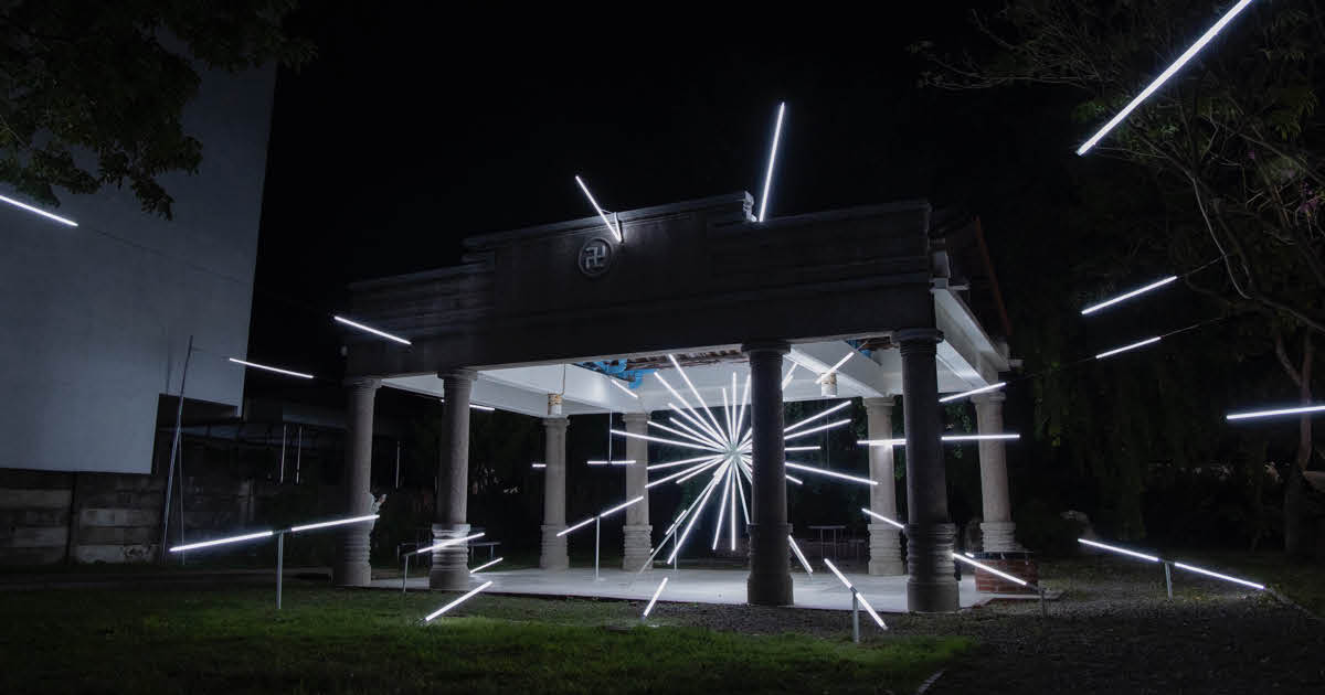 Monumental Light Installation Pierces Through a 100-Year-Old Buddhist Temple Like a Bursting Star