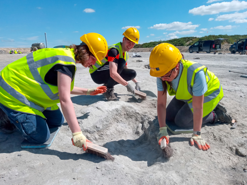 Researchers unearthing dinosaur footprints