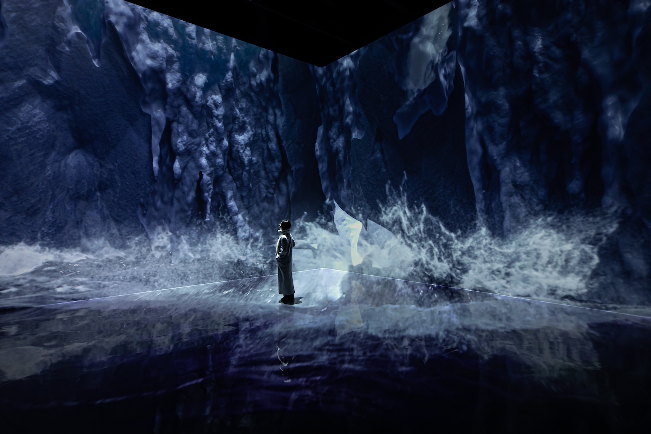 Projection Mapped Art at Art Museum Dubai