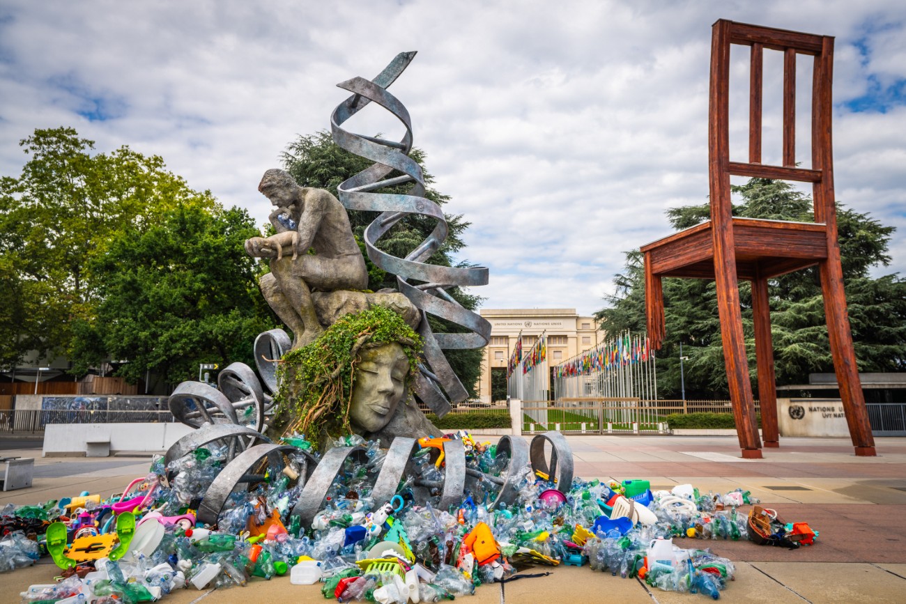 'Thinkers Burden' by Benjamin Von Wong