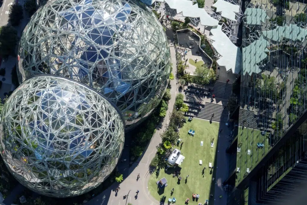 Amazon Spheres Uses Biophilic Design To Reconnect With Nature