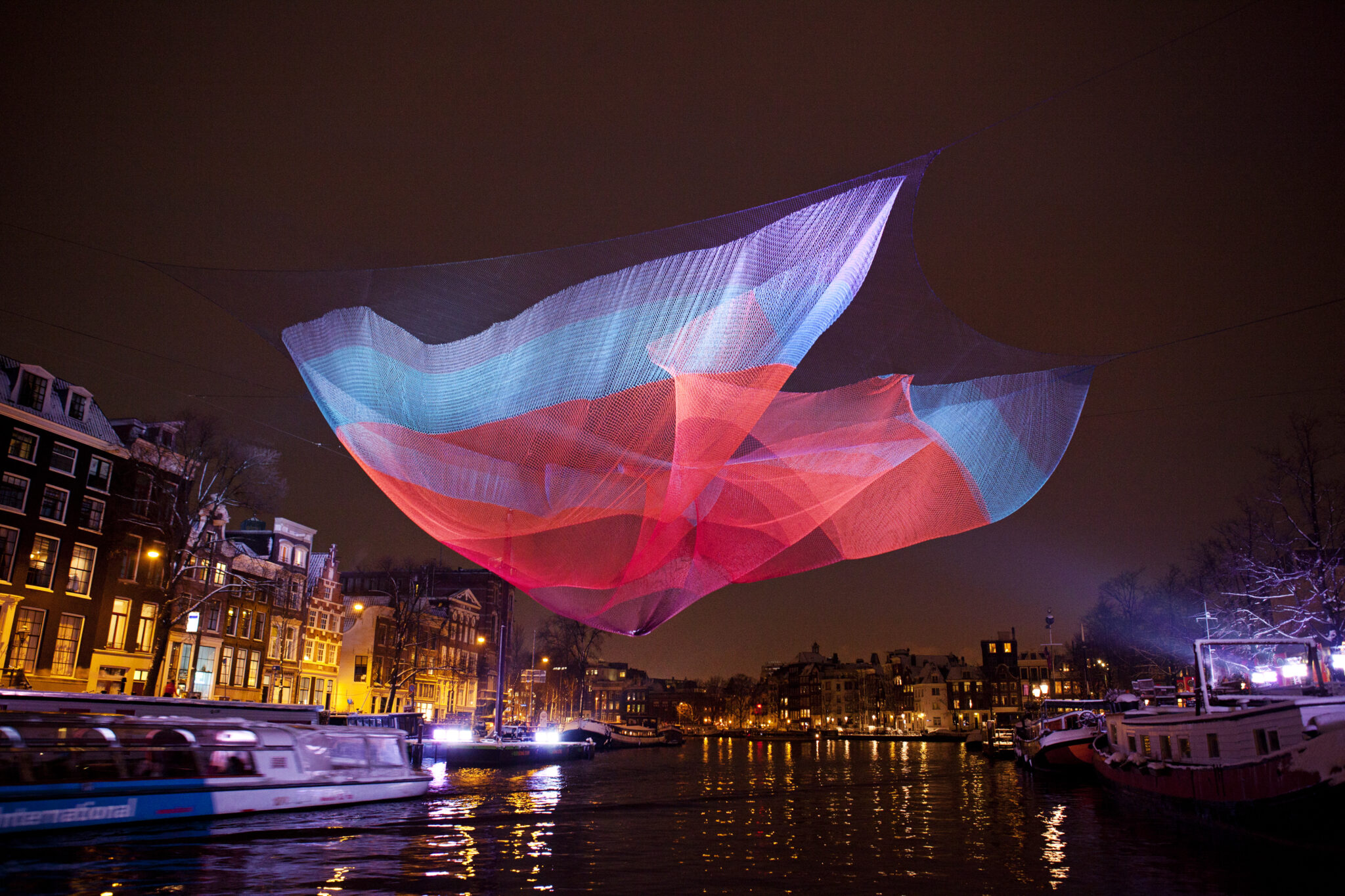 Public fiber art installation by Janet Echelman