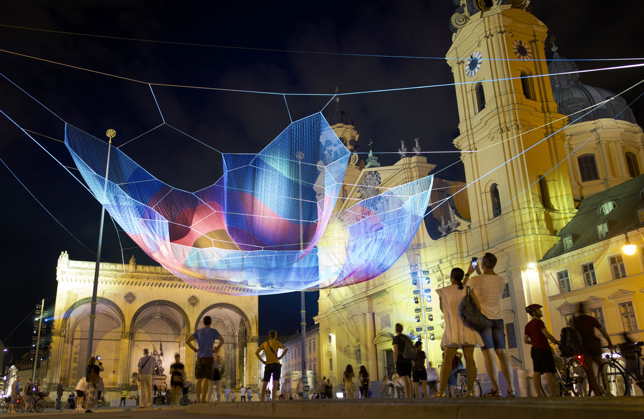 Public fiber art installation by Janet Echelman
