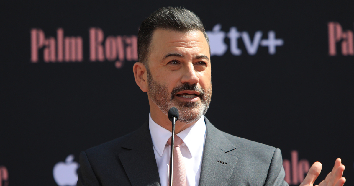 Jimmy Kimmel Returns To Air Following Outpouring of Support Including 400 Celebrities and the ACLU