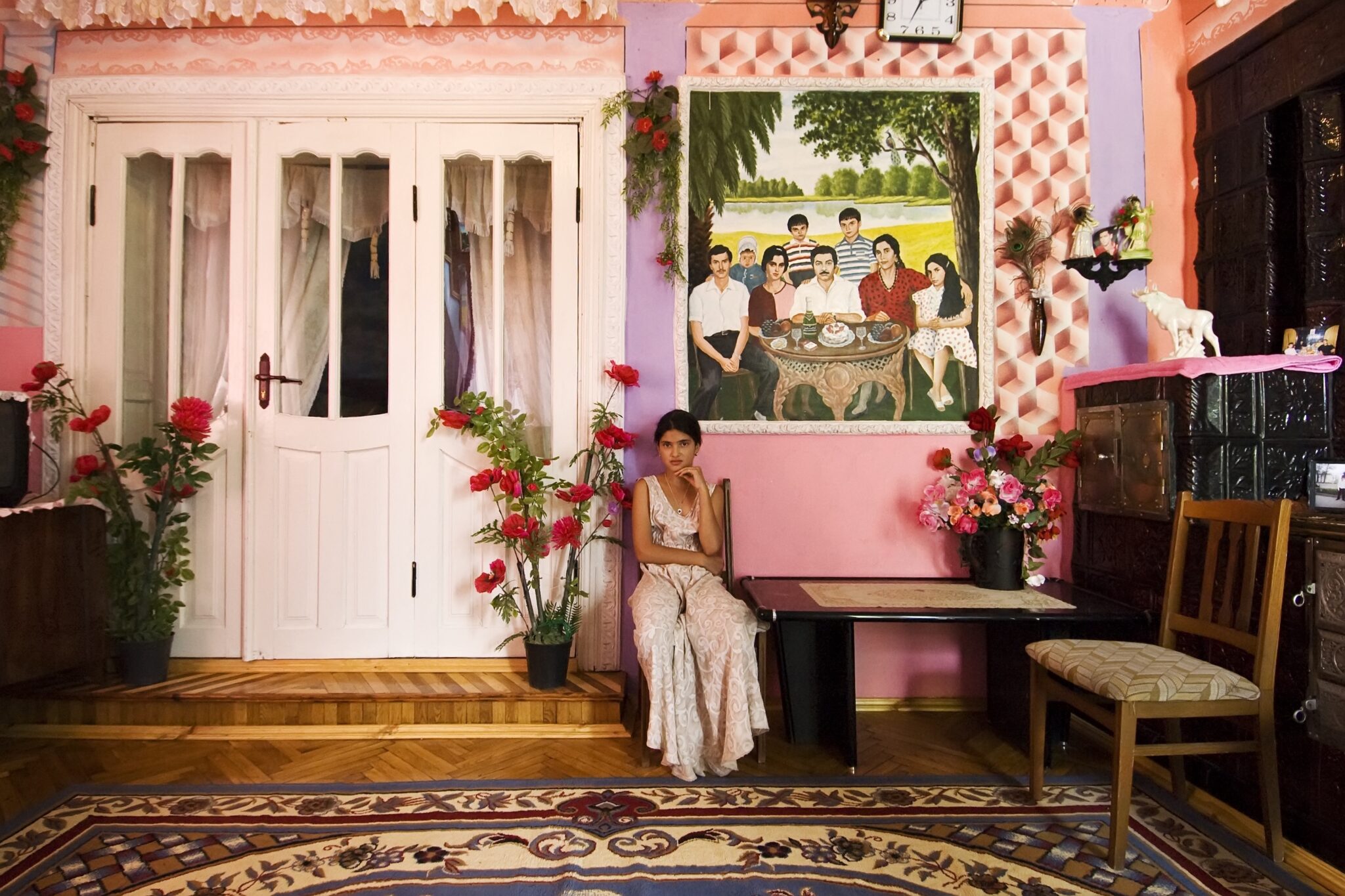 Carlo Gianferro, 2008. The homes of affluent Roma in Romania and Moldova are a visible demonstration of material wealth as well as family prestige and power. Little is allowed to disturb the pristine interiors.