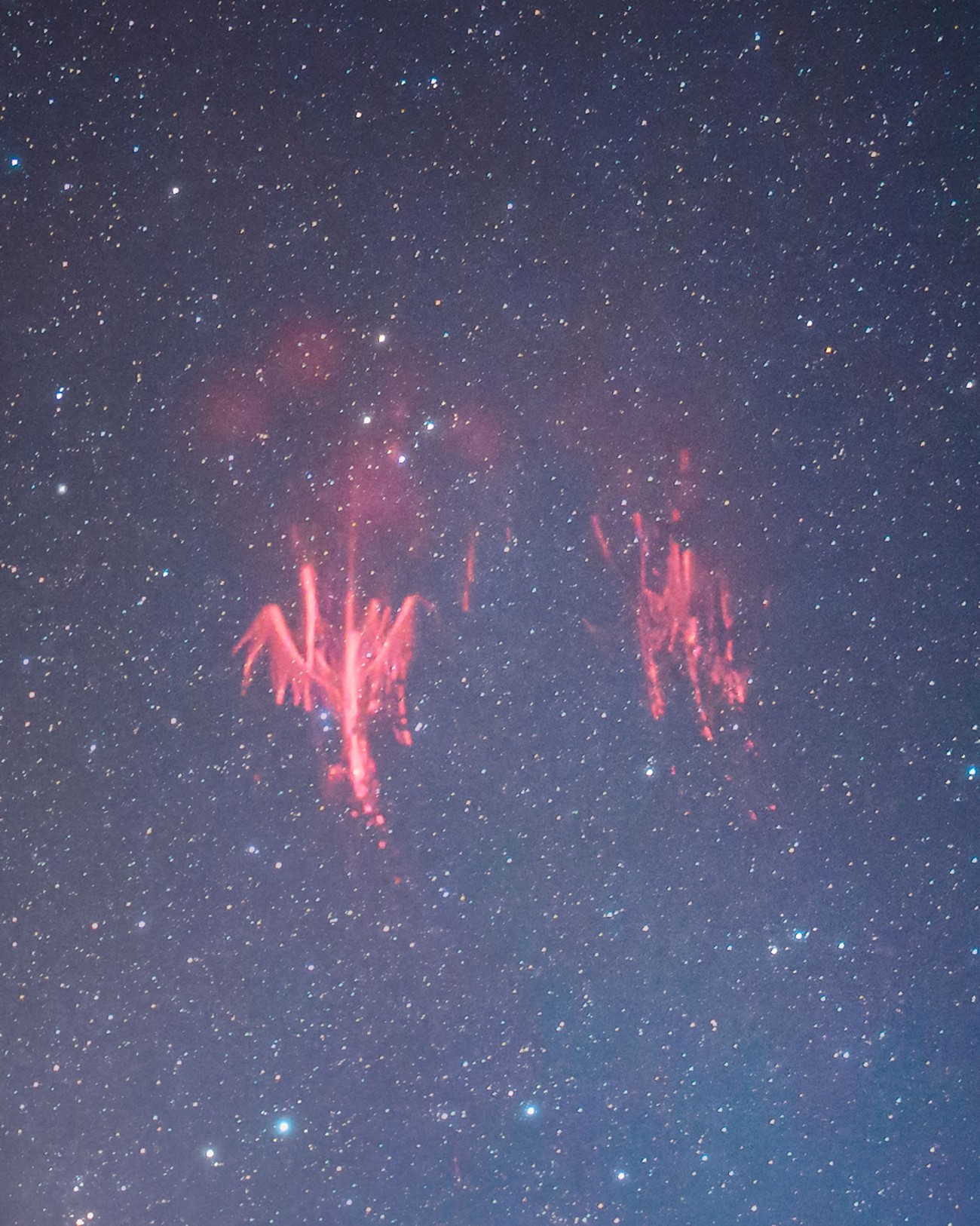 Red sprites in New Zealand by Dan Zafra