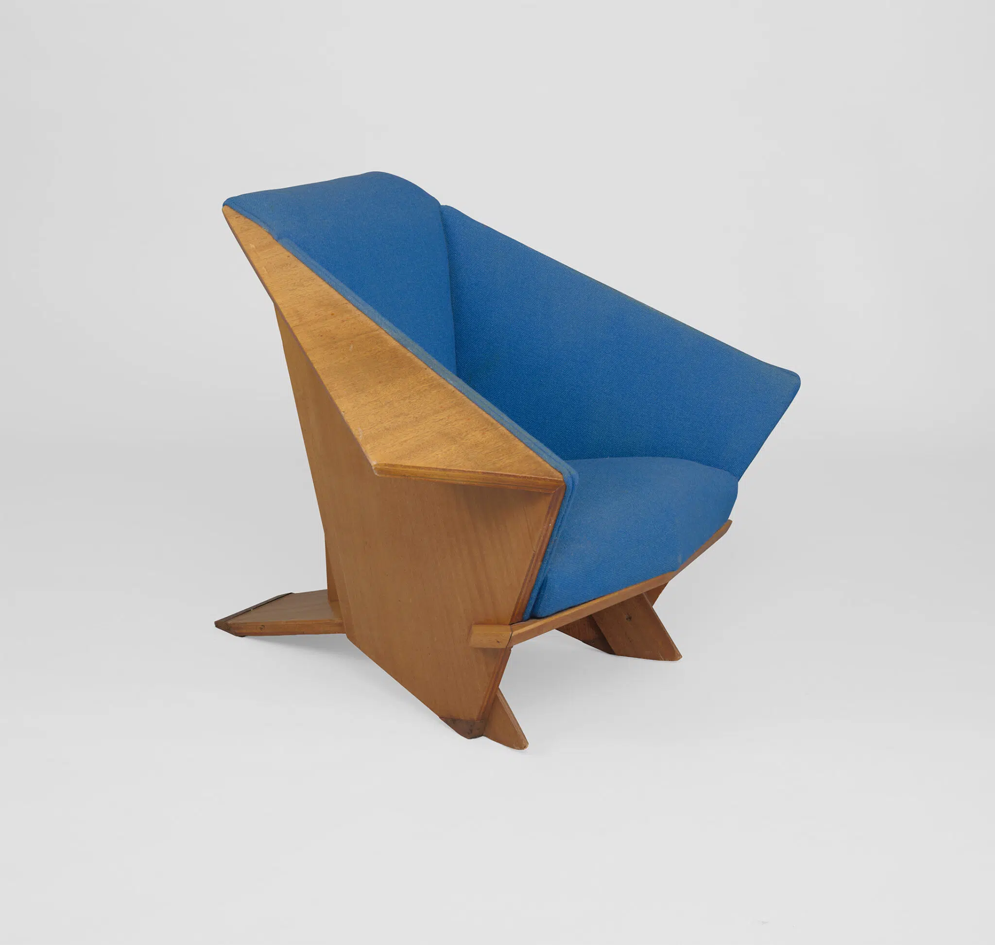 Chair included in the "Frank Lloyd Wright: Modern Chair Design" exhibition at the Museum of Wisconsin Art