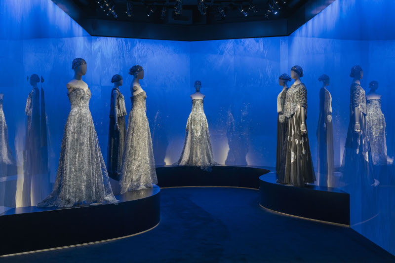 GIORGIO ARMANI PRIVÉ 2005-2025, Twenty Years of Haute Couture exhibit