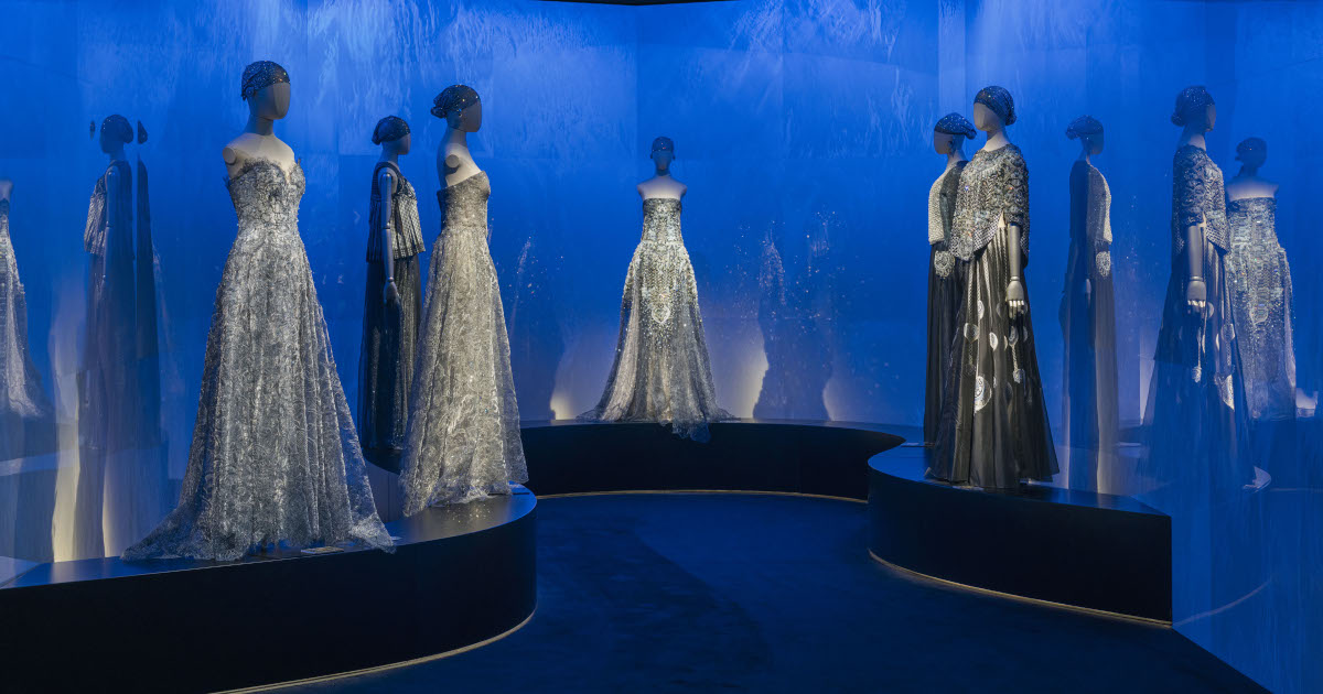 Immersive Exhibition Invites Viewers Into Two Decades of Armani’s High Fashion World