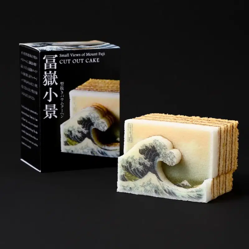 Hokusai-Inspired Desserts at Japanese Bakery Katanukiya