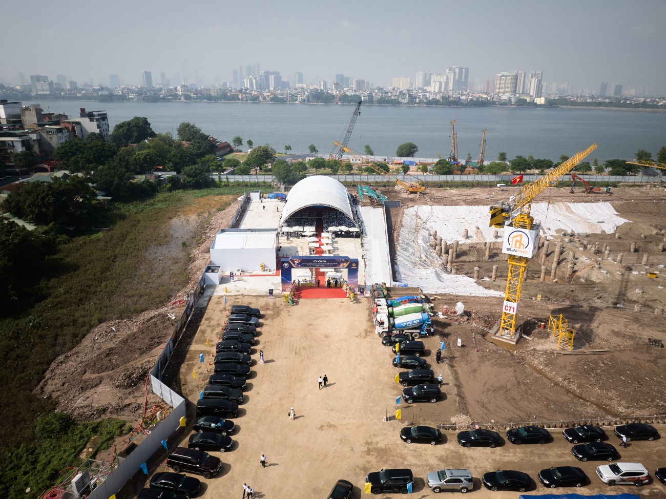 Renzo Piano Isola della Musica in construction