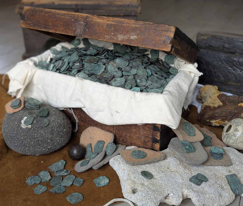 Treasure from Spanish Shipwreck