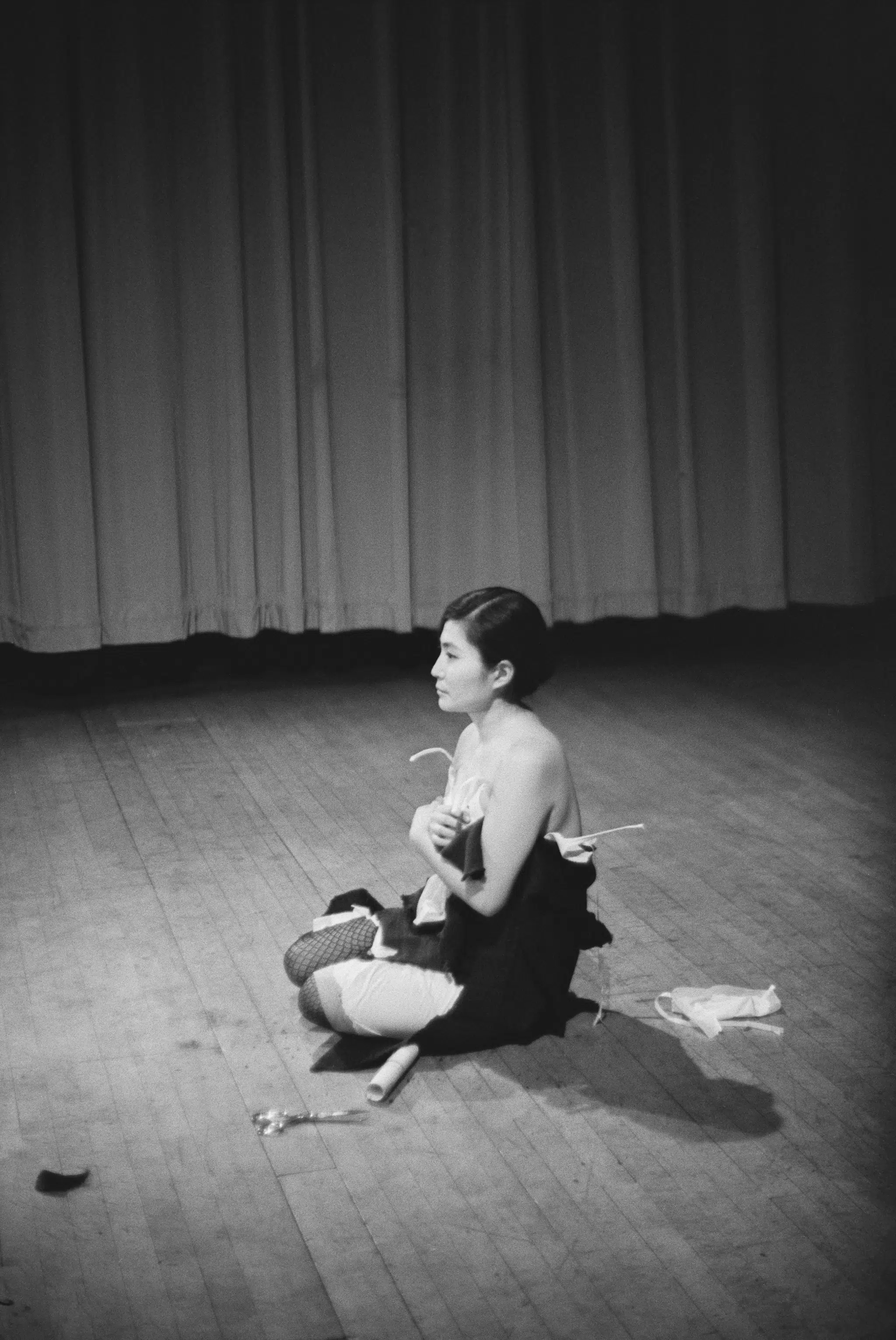 “Cut Piece,” 1964. Performance view, “New Works by Yoko Ono,” Carnegie Recital Hall, New York, NY, 1965. (Photo: Minoru Niizuma)