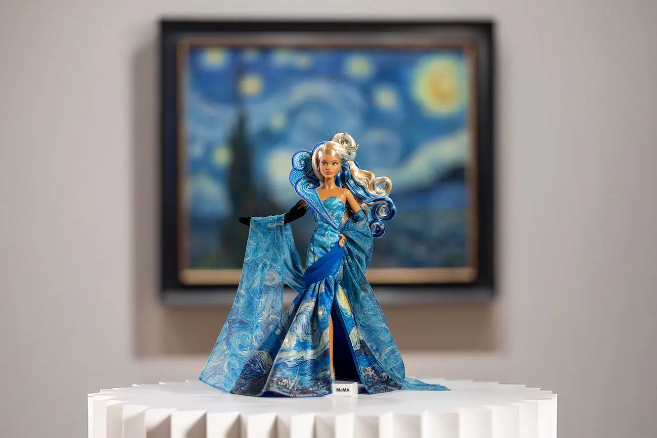 Barbie and MoMA - Van Gogh's Starry Night