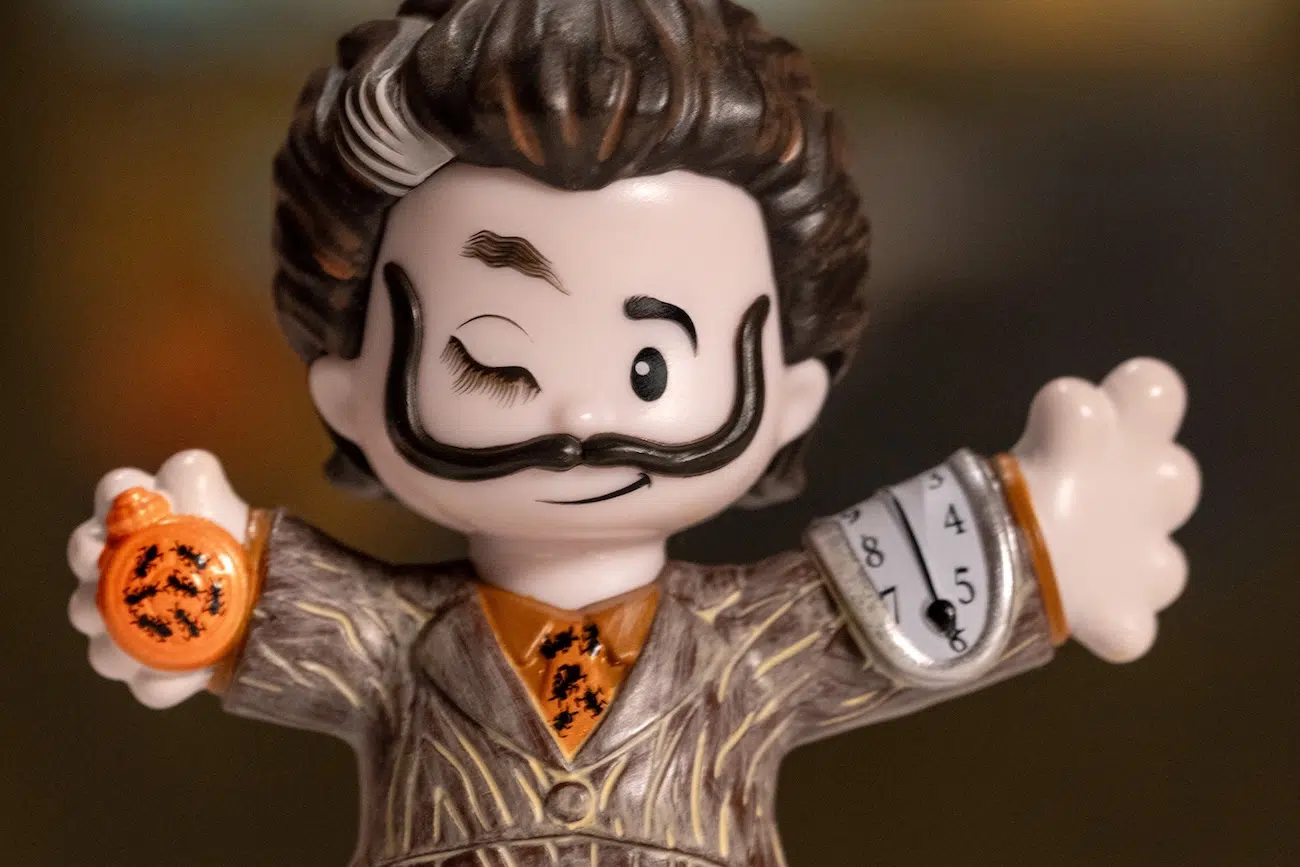 Little People Collector and MoMA - Dali