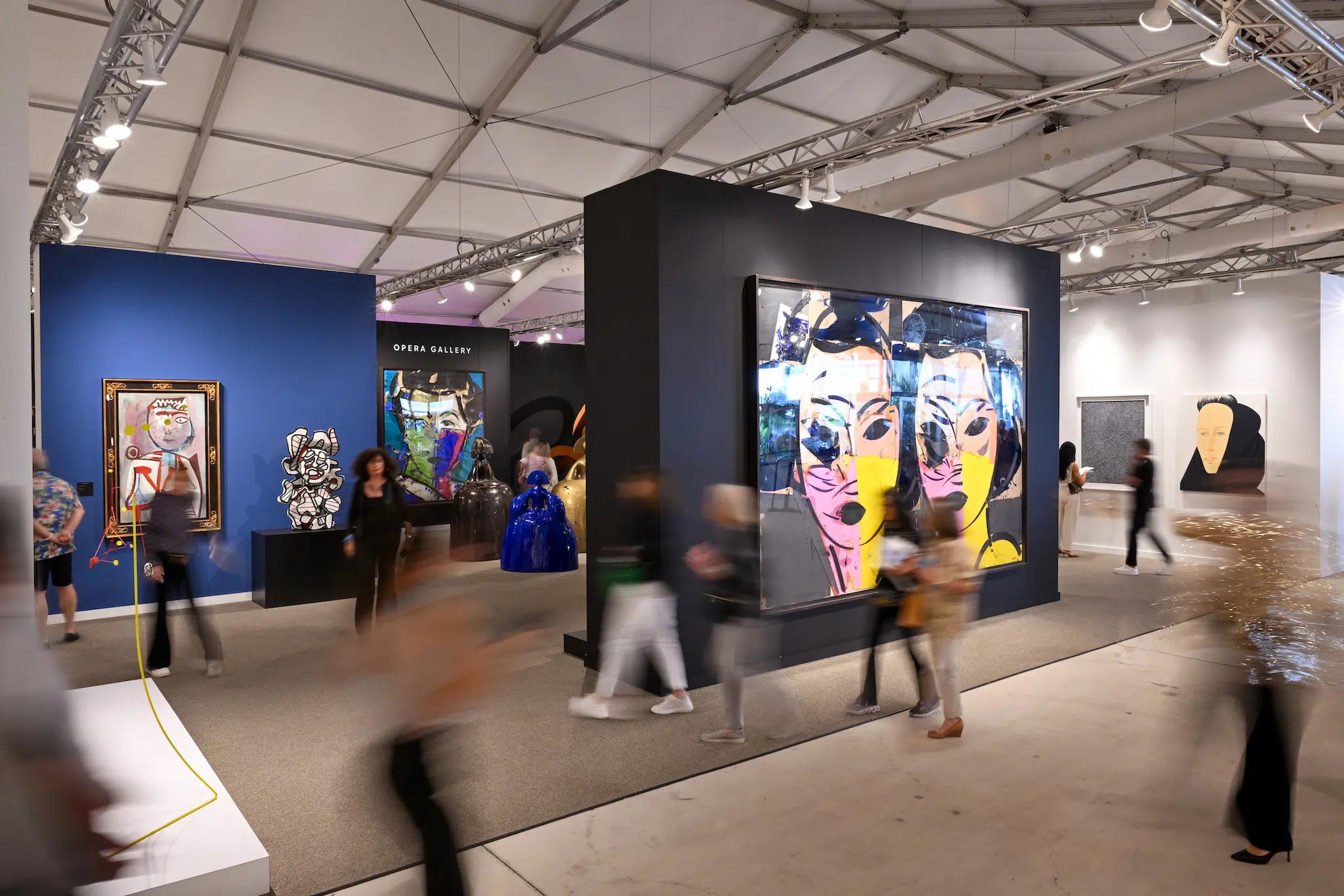 Exhibition view of Art Miami. (Courtesy Art Miami)