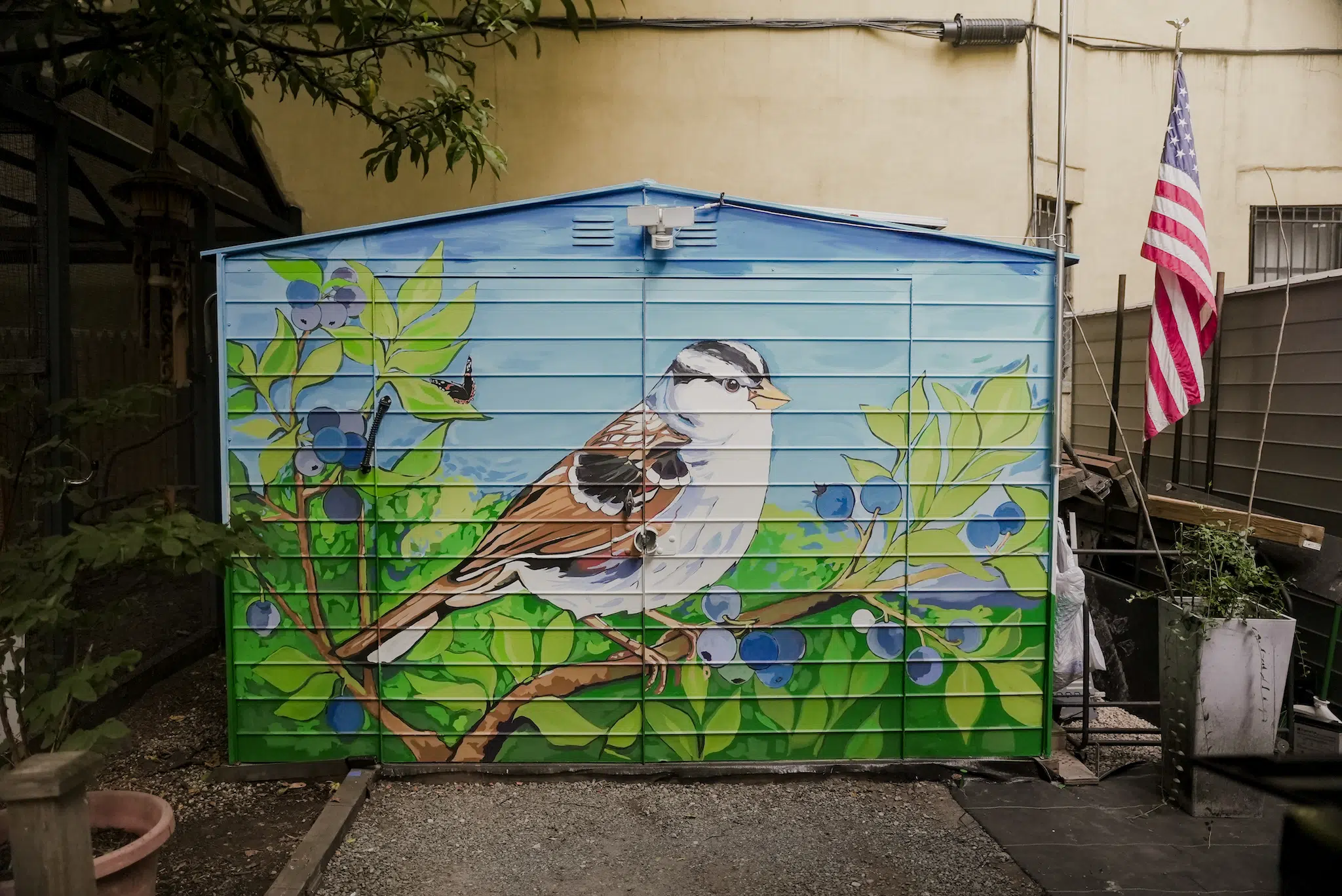 Mural by Erin Harley at Pleasant Village Community Garden in Manhattan. (Photo: Cynthia Liu)