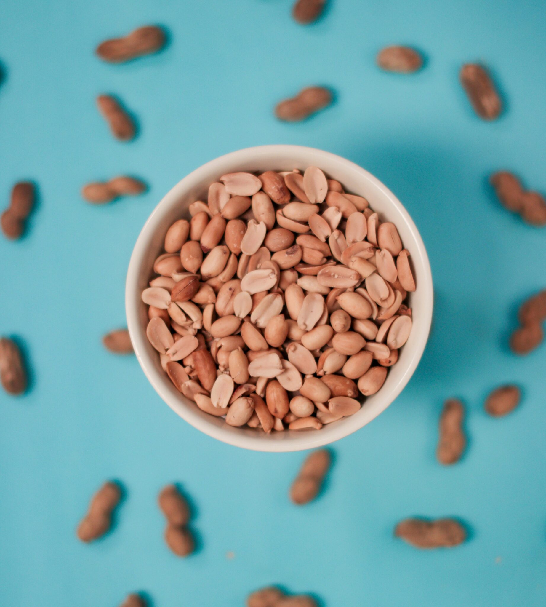A bowl filled with peanuts