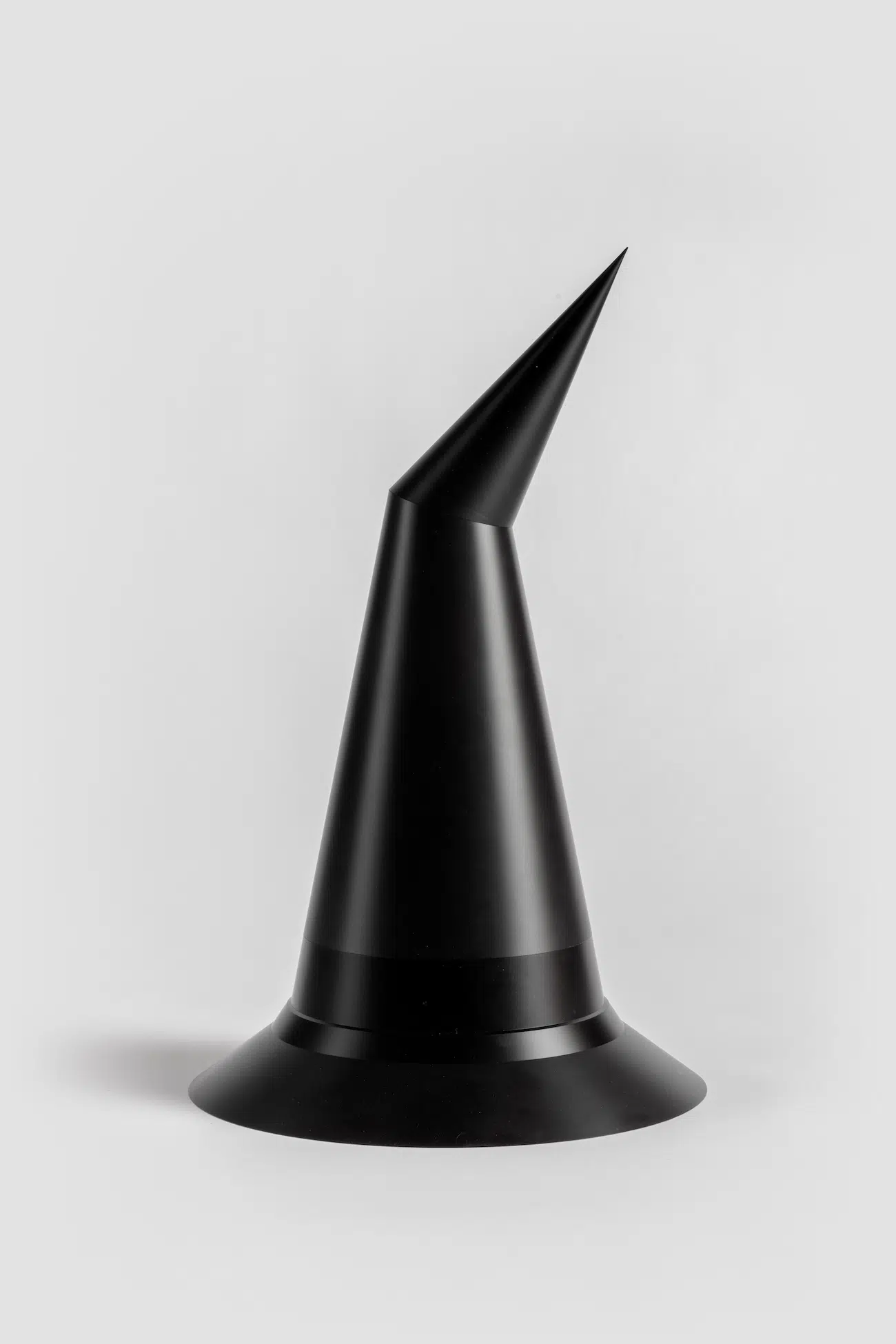 “No title (black witch hat),” 2018. (Photo: Joshua White)