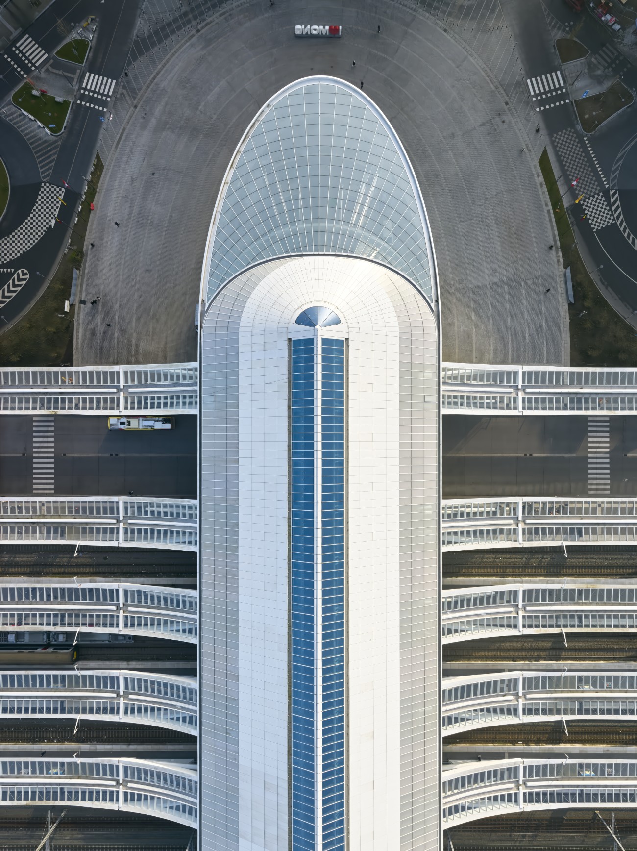 Estación de tren de Mons/Bélgica, Arquitecto: Santiago Calatrava