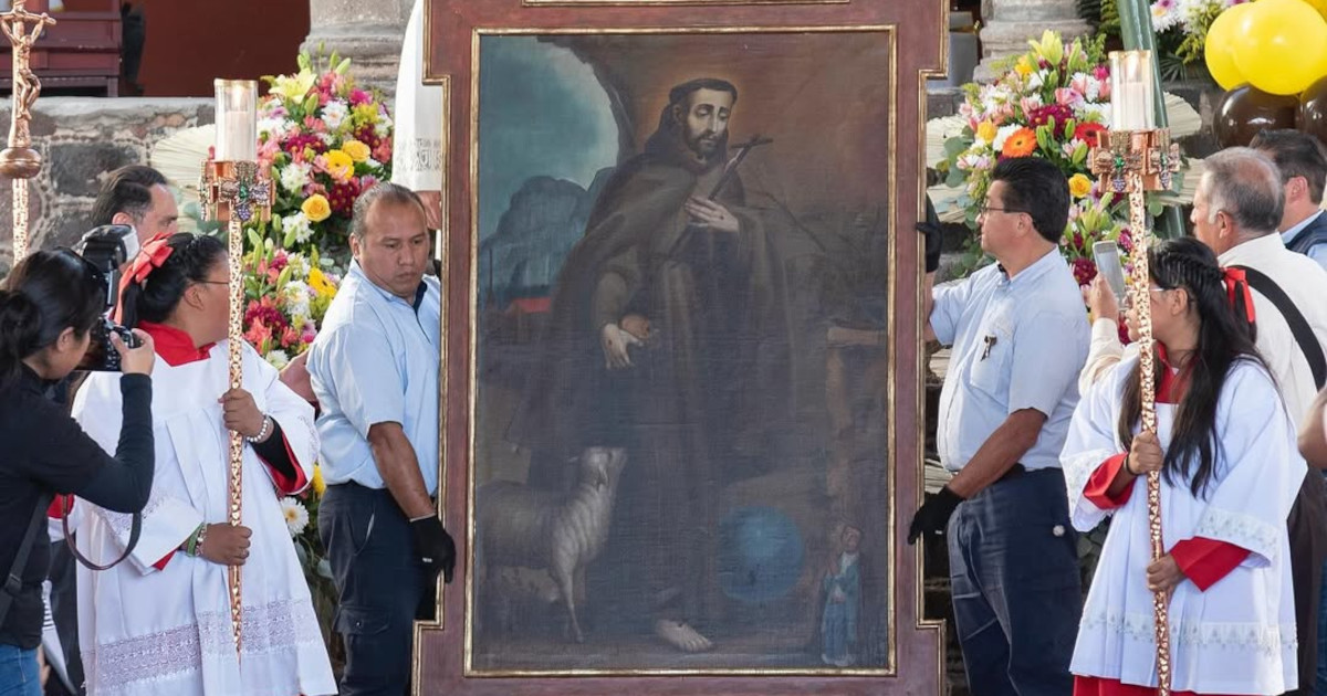 Stolen 18th-Century Painting of St. Francis of Assisi Is Returned to a Mexican Church 24 Years After It Was Taken Away